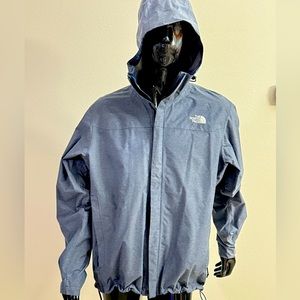 North Face wind jacket. NWOT Under arm zipper vents and adjustable hood.